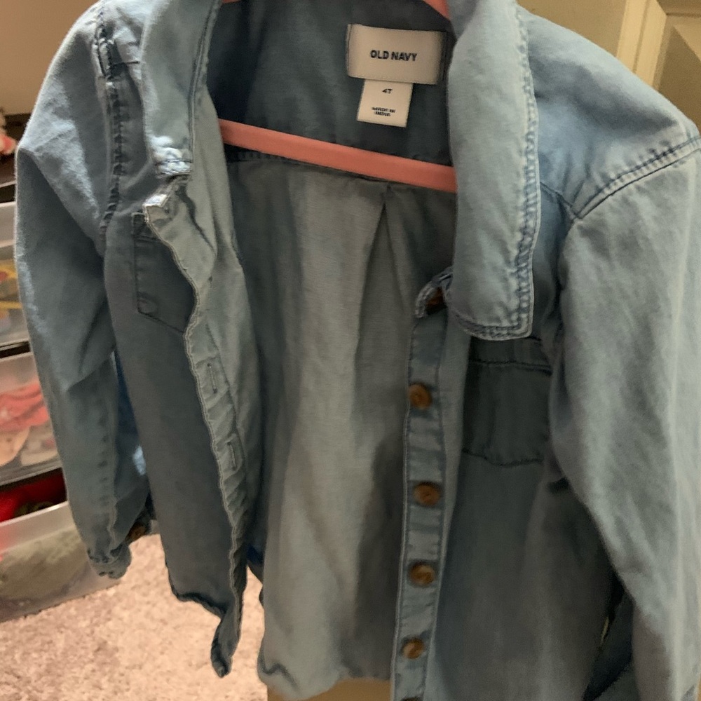 Old navy button up blouse